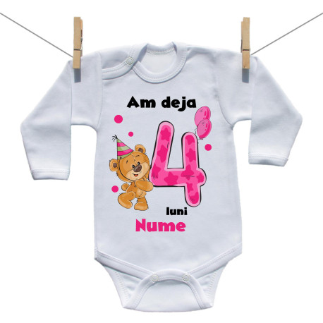 Body cu mânecă lungă Am deja 4 luni cu ursuleț și numele bebelușului Fetiță Body cu mânecă lungă Am deja 4 luni cu ursuleț și numele bebelușului Fetiță