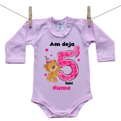 Body roz cu mânecă lungă Am deja 5 luni cu ursuleț și numele copilului Fată