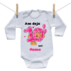Body cu mânecă lungă Am deja 10 luni cu ursuleț și numele copilului Fetiță