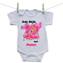 Body cu mânecă scurtă Am deja 12 luni cu Ursuleț și numele copilului Fetiță