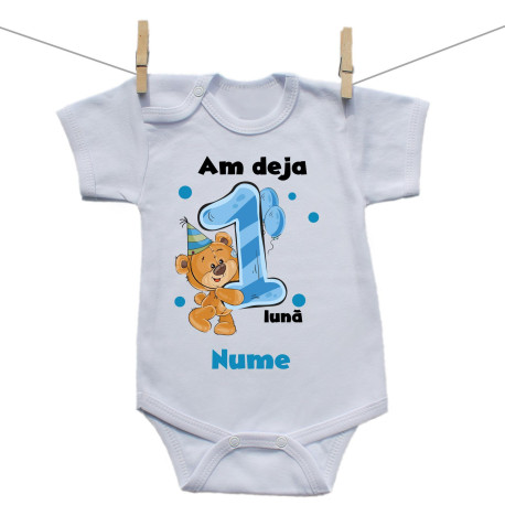 Body cu mânecă scurtă Am deja 1 lună cu ursuleț și numele bebelușului Băiat Body cu mânecă scurtă Am deja 1 lună cu ursuleț și numele bebelușului Băiat