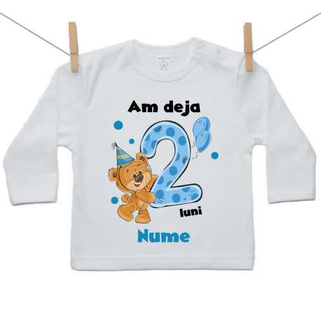 Tricou cu mânecă lungă Deja am 2 luni cu Ursuleț și numele copilului Băiat Tricou cu mânecă lungă Deja am 2 luni cu Ursuleț și numele copilului Băiat