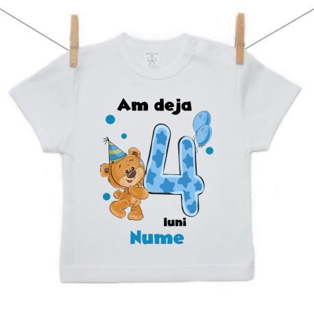 Tricou cu mânecă scurtă Am deja 4 luni cu Ursuleț și numele copilului Băiat Tricou cu mânecă scurtă Am deja 4 luni cu Ursuleț și numele copilului Băiat