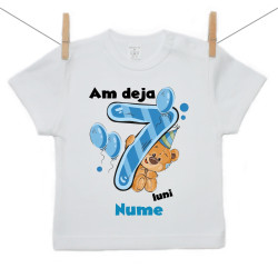 Tricou cu mânecă scurtă Am deja 7 luni cu ursuleț și numele copilului Băiat