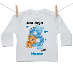 Tricou cu mânecă lungă Am deja 8 luni cu ursuleț și numele copilului Băiat