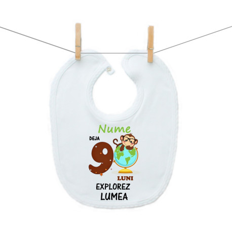 Bavetă cu capse Deja 9 luni Explorez lumea