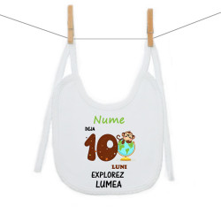 Bavetă cu șnur Deja 10 luni Explorez lumea